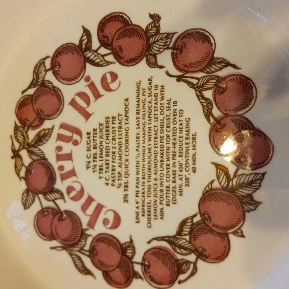 10" cheery pie dish - Picture 3 of 4